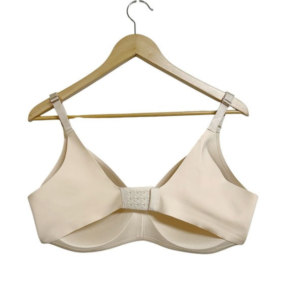 Soma VANISHING 360 Wireless Bra Nude Size 38D - Picture 4 of 7